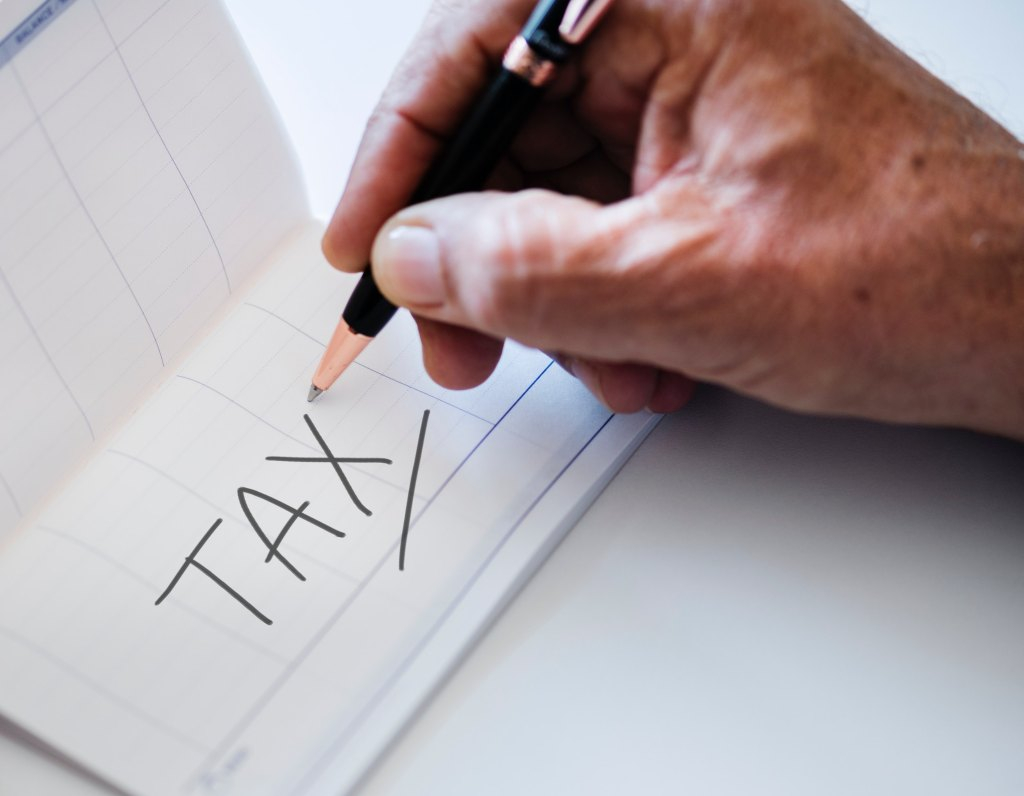 accounting-bankbook-business